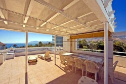 ��������-�������� � ������� � ��������, ��������� ����� ���� ���� (Marbella, Costa del Sol). ������� � ����������� �������� ��������� � ����.